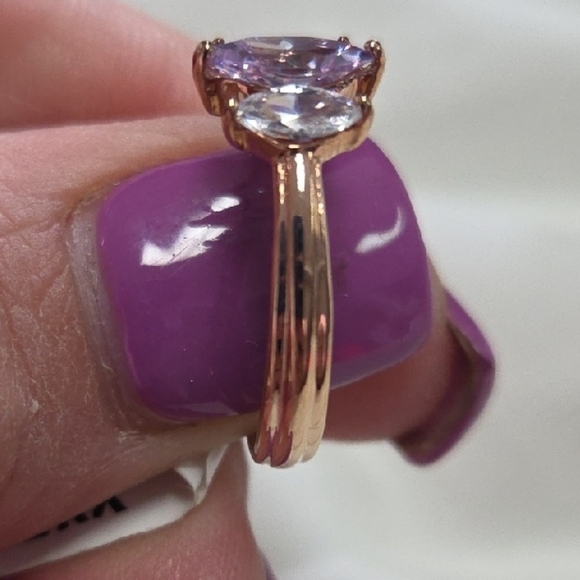 Elegant‎ Purple and Rose Gold Women's Ring - Picture 3 of 6